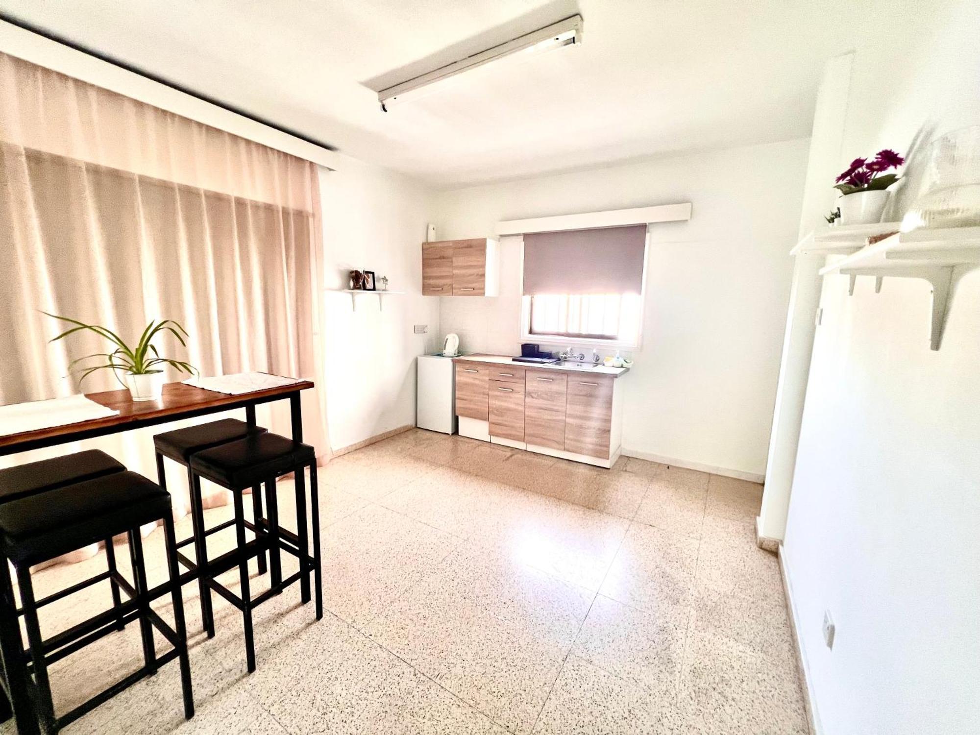 Apt On The Street Of Bars&Nightclubs In Ayia Napa 11 아파트 외부 사진