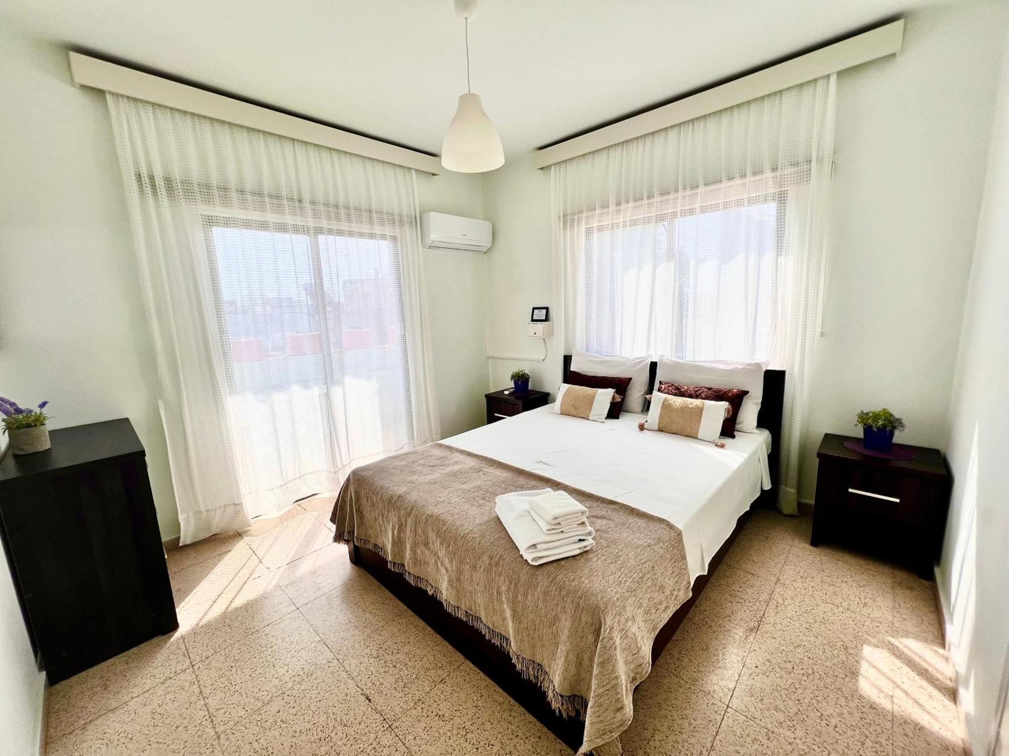 Apt On The Street Of Bars&Nightclubs In Ayia Napa 11 아파트 외부 사진