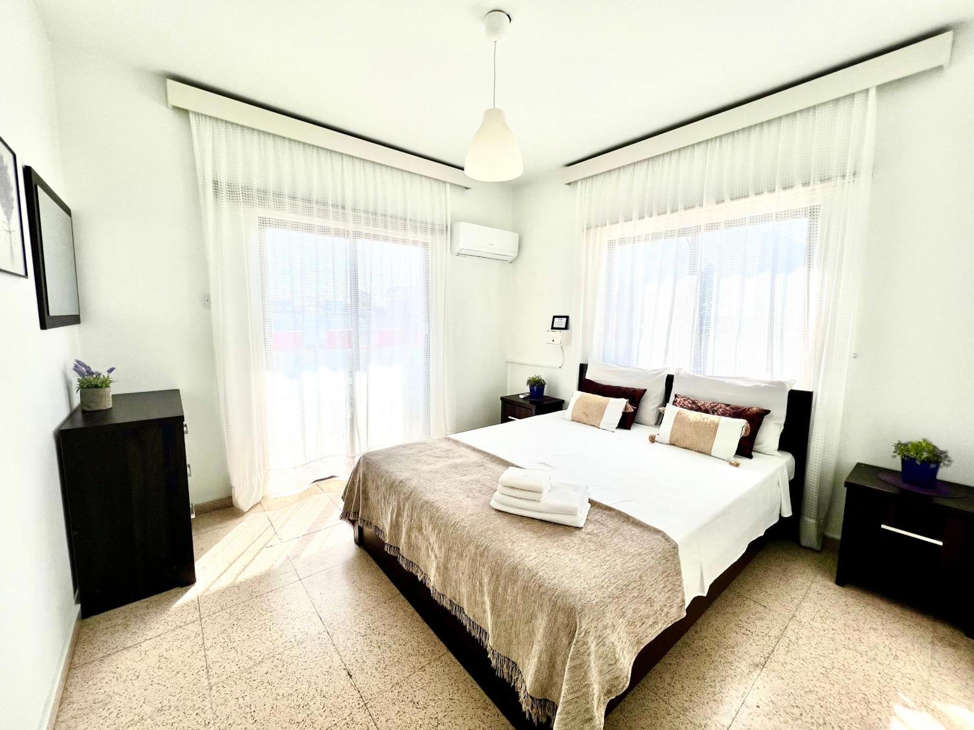 Apt On The Street Of Bars&Nightclubs In Ayia Napa 11 아파트 외부 사진