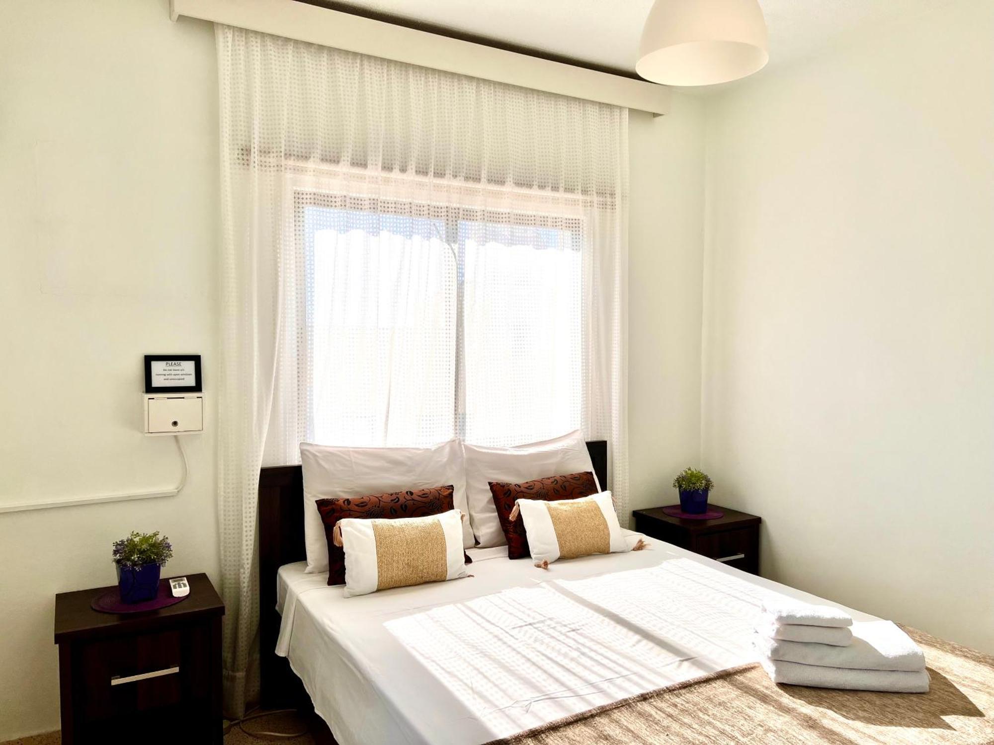 Apt On The Street Of Bars&Nightclubs In Ayia Napa 11 아파트 외부 사진