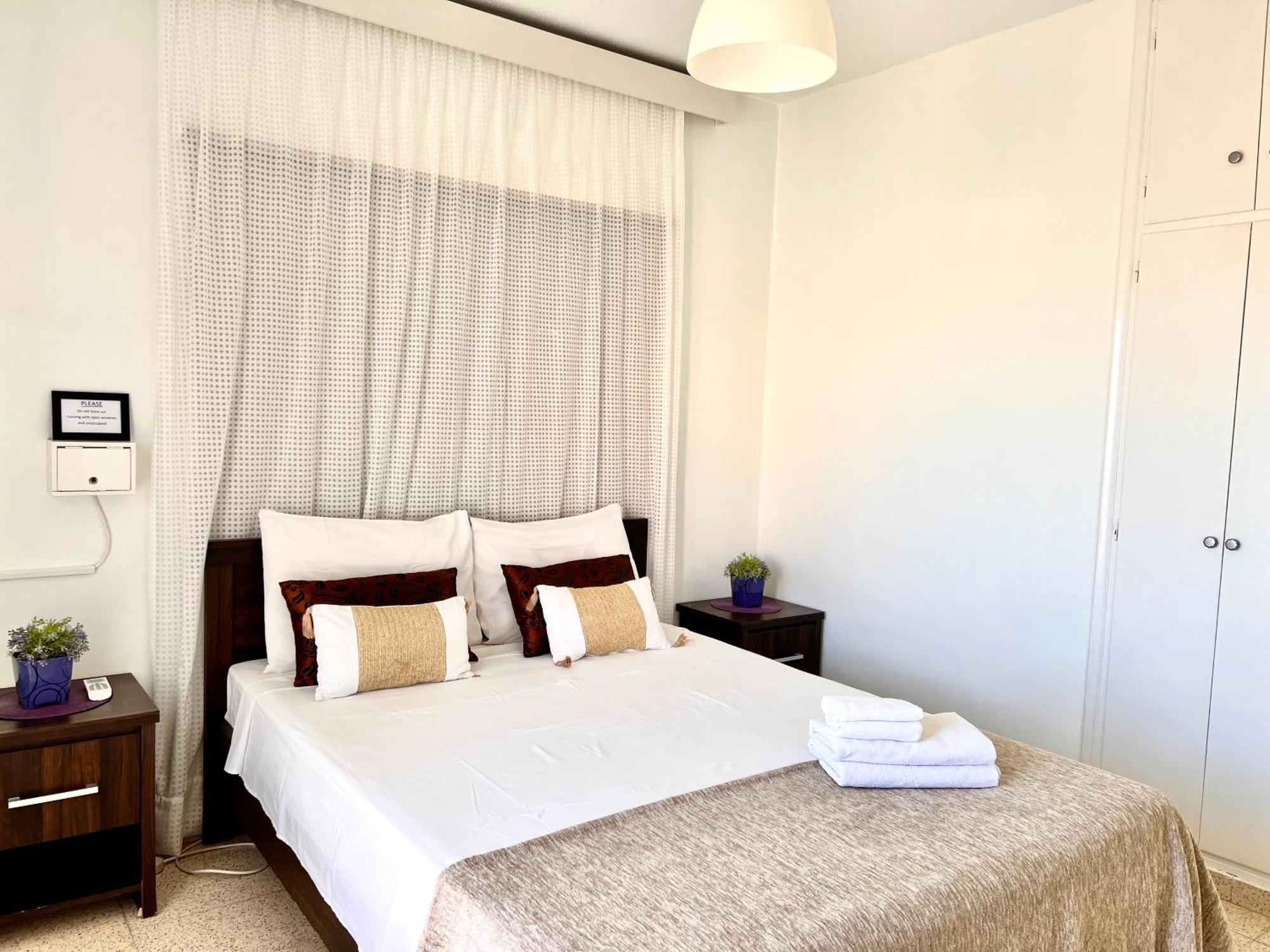 Apt On The Street Of Bars&Nightclubs In Ayia Napa 11 아파트 외부 사진